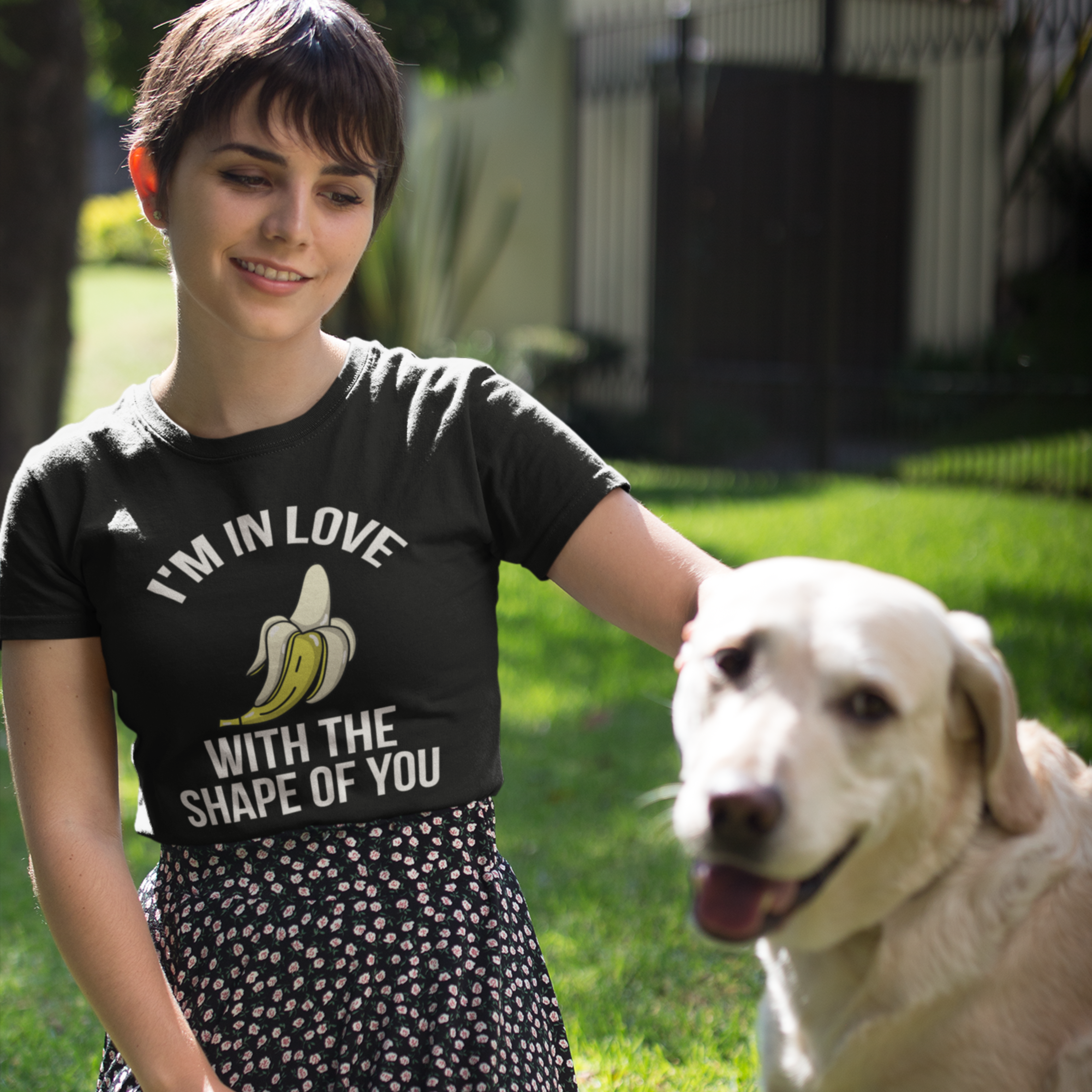 I'M IN LOVE WITH SHAPE OF YOU...BANANA UNISEX T-Shirt